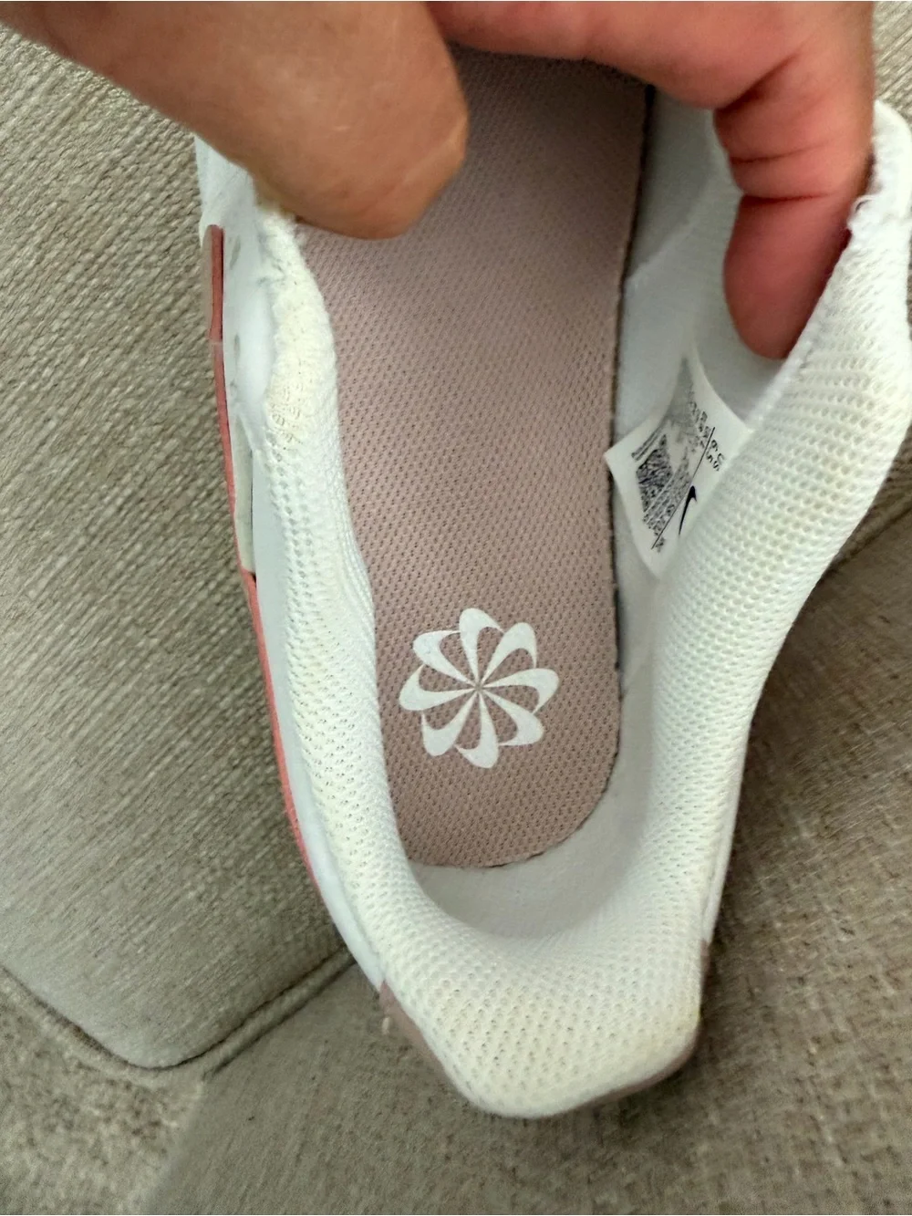 Nike White Sneakers with Light Pink Logo Tongue